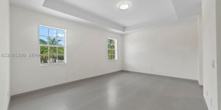 3040 SW 44th Ct Gallery 32