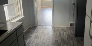 5007 Brown Street Gallery 1