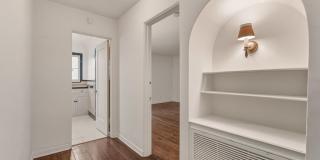 147 S Poinsettia Pl Gallery 8