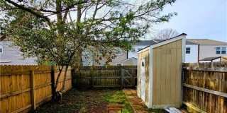 409 Shagbark Road Gallery 24