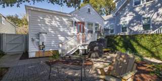 381 Sumter Street Gallery 24