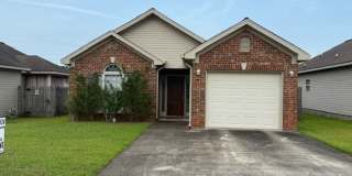 Nice 3 Bed 2 Bath Home! Available Now! Gallery 1