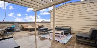 44764 TIVERTON Square Gallery 15