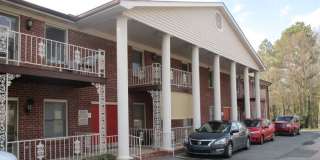 2104 South Main Street Gallery 1