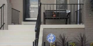 1932 SUMMIT Place NE Gallery 3