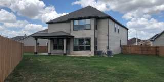 Landmark Pointe Gallery 5