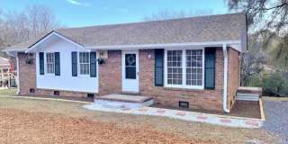 214 Bedford Dr Gallery 1