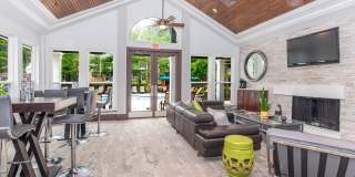 The Ashberry Gallery 3
