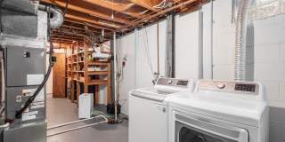 6875 Central College Rd Gallery 8