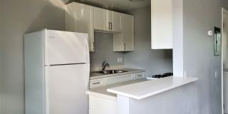 940 N San Joaquin Street Gallery 1
