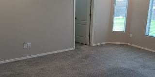 3 Bedroom, 2 Bathroom Home! Schedule a Showing! Gallery 13