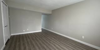Renovated 2-Bedroom, 1.5-Bathroom Condo in South Bend – $1,435/Month – Accepting Section 8 (Lawn Care & Snow Removal Included!) Renovated 2-Bedroom, 1.5-Bathroom Condo in South Bend – $1,435/Month – Accepting Section 8 (Lawn Care & Snow Removal Included!) Gallery 9