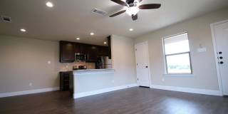 160 Crossbow Court Gallery 1