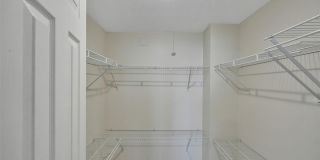 4222 Inverrary Boulevard Gallery 40