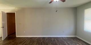 Affordable 3BD/2B Home Close to RAFB Gallery 5