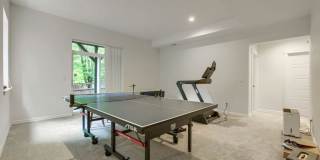 5bd/3.5ba Bellevue Hoome Gallery 27