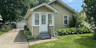 1 bed, 1 bath single family Ferndale home with garage Gallery 1