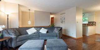 First month's rent FREE!  Three Bedroom Two Bathroom Home Gallery 10