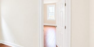 137 Hammond Ave Gallery 26