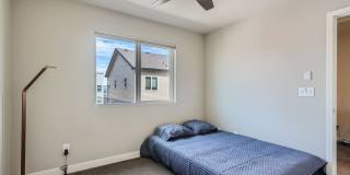 Modern 2 BDR Townhome in Broomfield Gallery 21