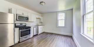 Available JULY- 2 Bedrooms, Yard, New Kitchen, New Shower, New Floors - Easy Access! Gallery 7