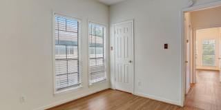 709 W 21st St Apt 206 Gallery 22