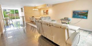 2421 Northeast 10th Street Gallery 5