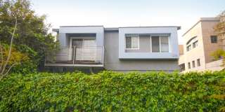 1215 Granville Ave. Gallery 3