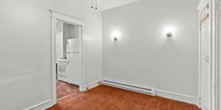 4935-00 OLD YORK Road Gallery 10