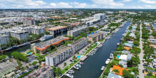 1731 SE 15th St Gallery 17