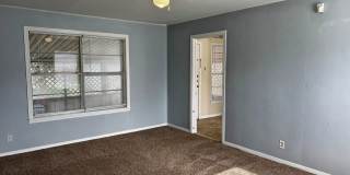 Conveniently located 2 Bed 1 Bath in Faith Village! Gallery 5