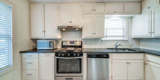 TERRELL HEIGHTS COTTAGE Gallery 11