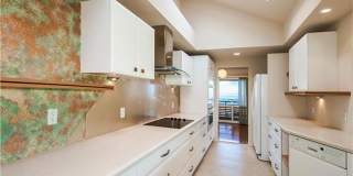Breath-taking Coastal View, 4 Bdrm/2.5 Bath Home Gallery 6