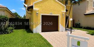2603 NE 41st Cir 2603 NE 41st Cir Gallery 1