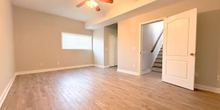 Spacious 4-Bedroom Home with Large Yard and Dual Garages in Cookeville Gallery 31