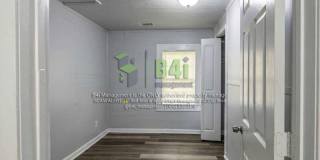 220 East Render Street Gallery 9