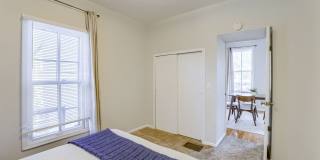Cozy 1 Bedroom Bungalow!! Gallery 21