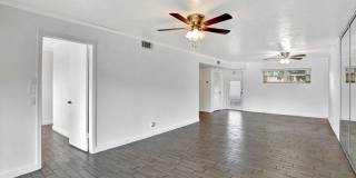 9400 N Hollybrook Lake Drive Gallery 3