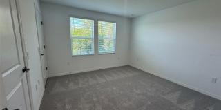 3133 SKYLINE Loop Gallery 11