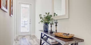 Larkspur Creekside Age 55+ Apartment Homes Gallery 9