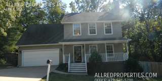Spacious 4 Bed, 2.5 Bath Home in Prime Fayetteville Location With Lawn Care Included! Spacious 4 Bed, 2.5 Bath Home in Prime Fayetteville Location With Lawn Care Included! Gallery 1
