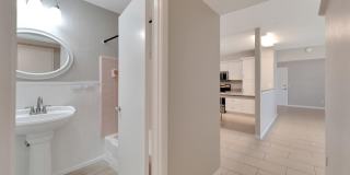 UPDATED 2-BEDROOM HOME IN SUN CITY CENTER 55+ COMMUNITY** Gallery 13