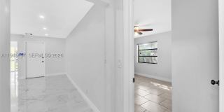 10251 NW 39th Ct Gallery 54