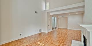 3 bedroom 2 bath Townhome - Greenmeadow Neighborhood Palo Alto!  $6800 Gallery 9