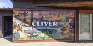 Oliver Bainbridge Island Gallery 19
