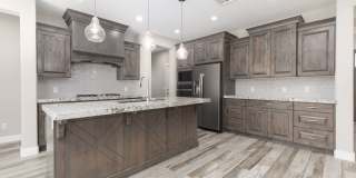 Custom 4 bedroom Single Story. Crimson Cliffs boundaries. Gallery 15