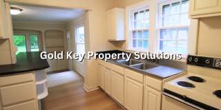 Large 2 BR 1.5 BA House with Covered Porch and Family Room (SECTION 8 APPROVED) Large 2 BR 1.5 BA House with Covered Porch and Family Room (SECTION 8 APPROVED) Gallery 12