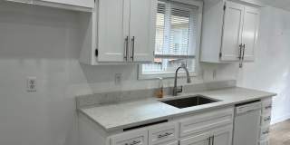Beautiful 3 bedroom 2 bath house in Eugene! Gallery 18