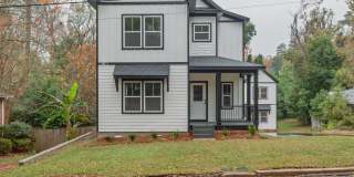 822 Martin Street Gallery 1
