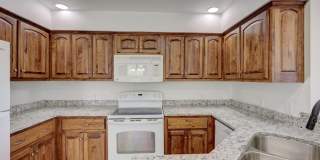 729 W 31st Terrace Gallery 14